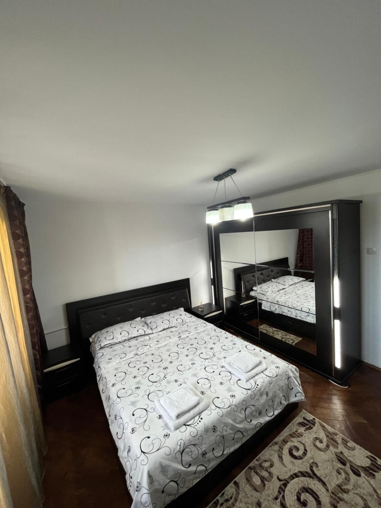 Concept Home Valcea Râmnicu Vâlcea Esterno foto